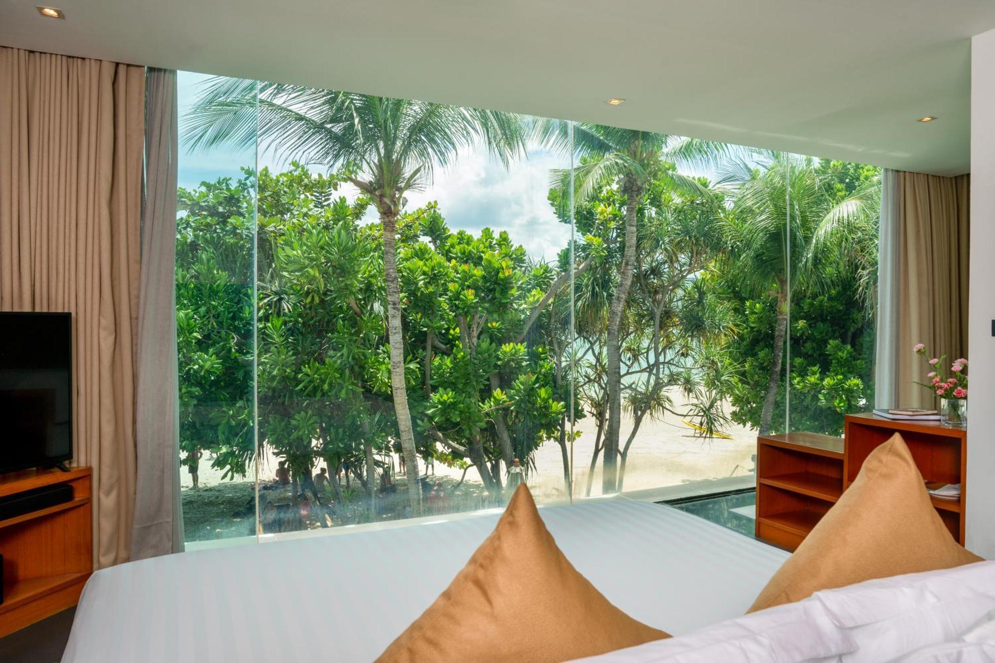 La Flora Resort Patong Exteriör bild
